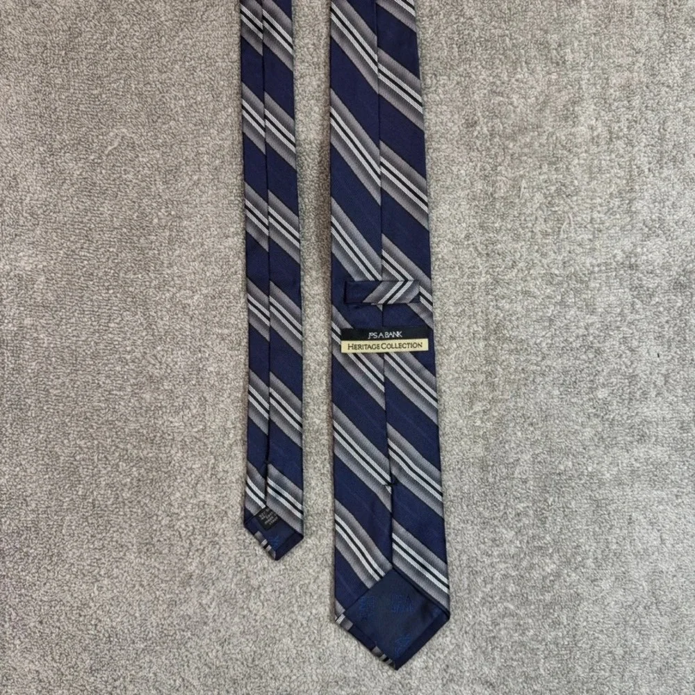 Jos. A. Bank Heritage Collection Navy Blue Grey Striped Silk Cotton Tie Italy